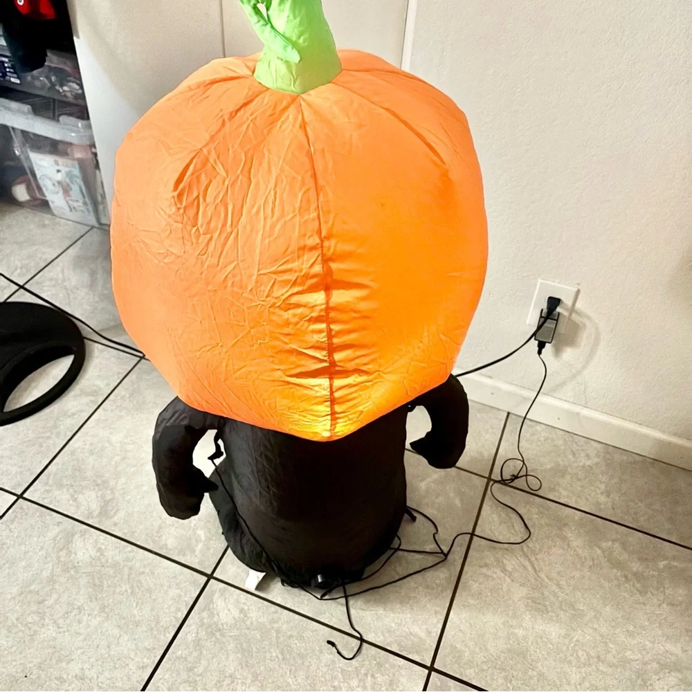 3.5ft. Gemmy Airblown Inflatable Happy Pumpkin Boy Skeleton Halloween Holiday‎